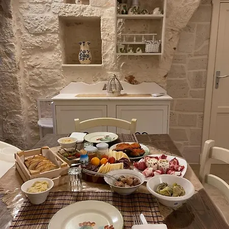 Trulli Delle Cicale * Ceglie Messapica
